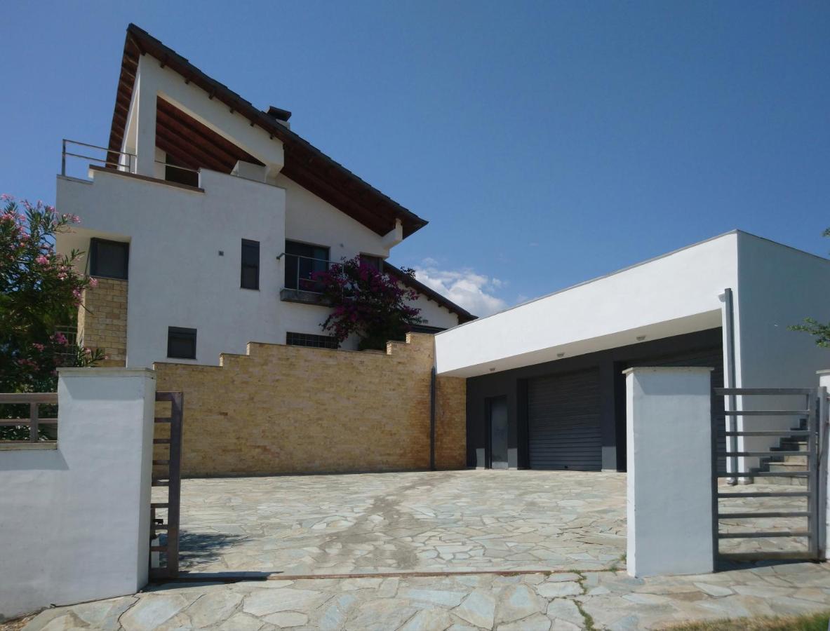 Villa Stadi نيكيتي المظهر الخارجي الصورة