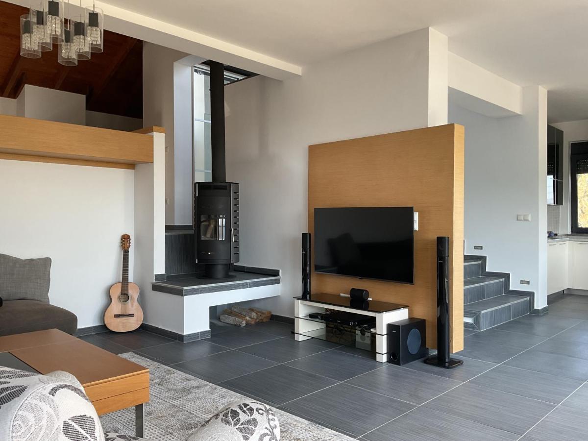 Villa Stadi نيكيتي المظهر الخارجي الصورة